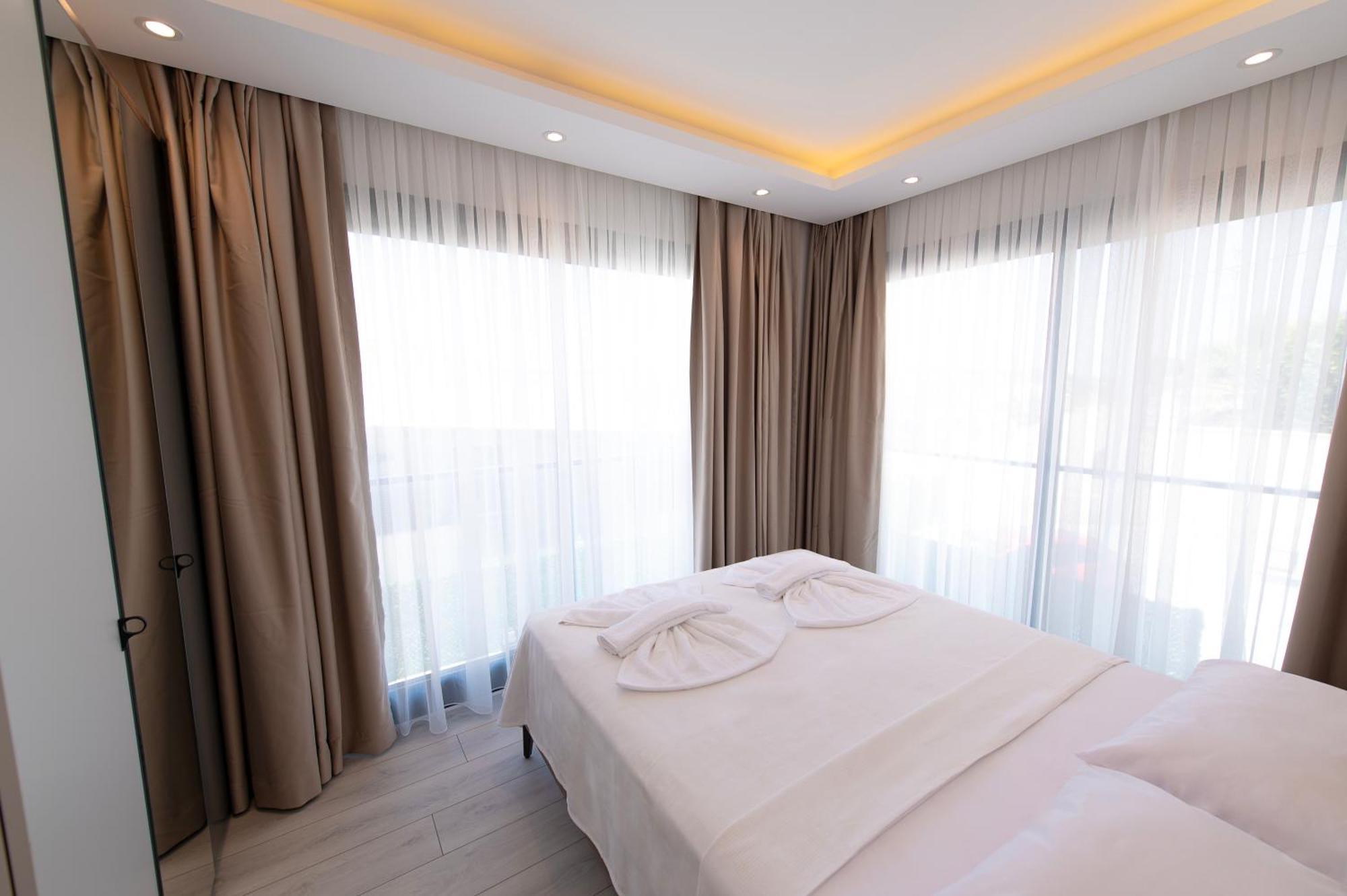 Calis Suites Cesme - Only Family Екстер'єр фото